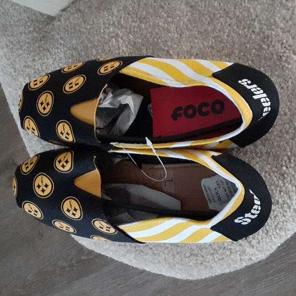 Shoes - Picture 3 of 3